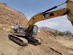Buy Caterpillar 323D2L Used Excavator / 8 Buy Caterpillar 323D2L Used Excavator / 8