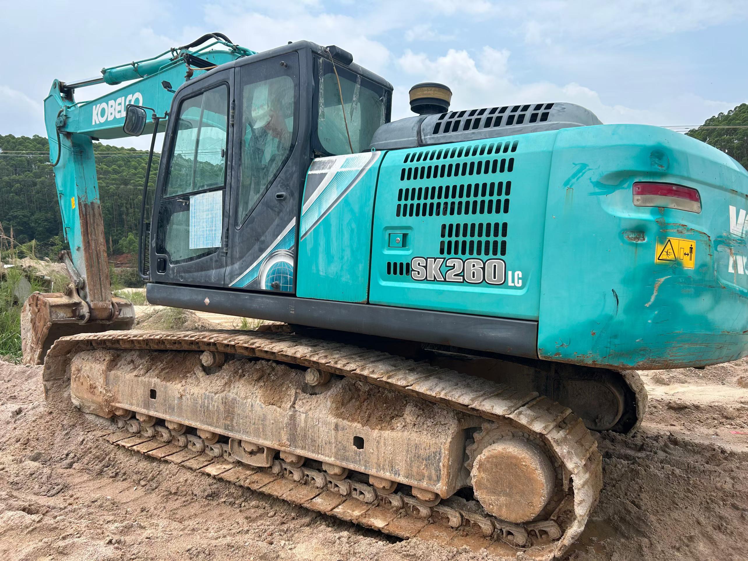 Buy Kobelco SK200 Used Excavator Buy Kobelco SK200 Used Excavator