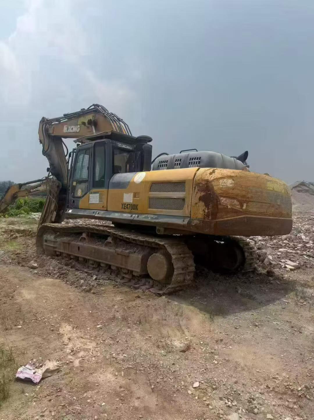 Buy XCMG XE400T Used Excavator / 2 Buy XCMG XE400T Used Excavator / 2
