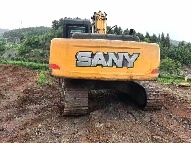 Buy Sany SY215C Used Excavator / 1