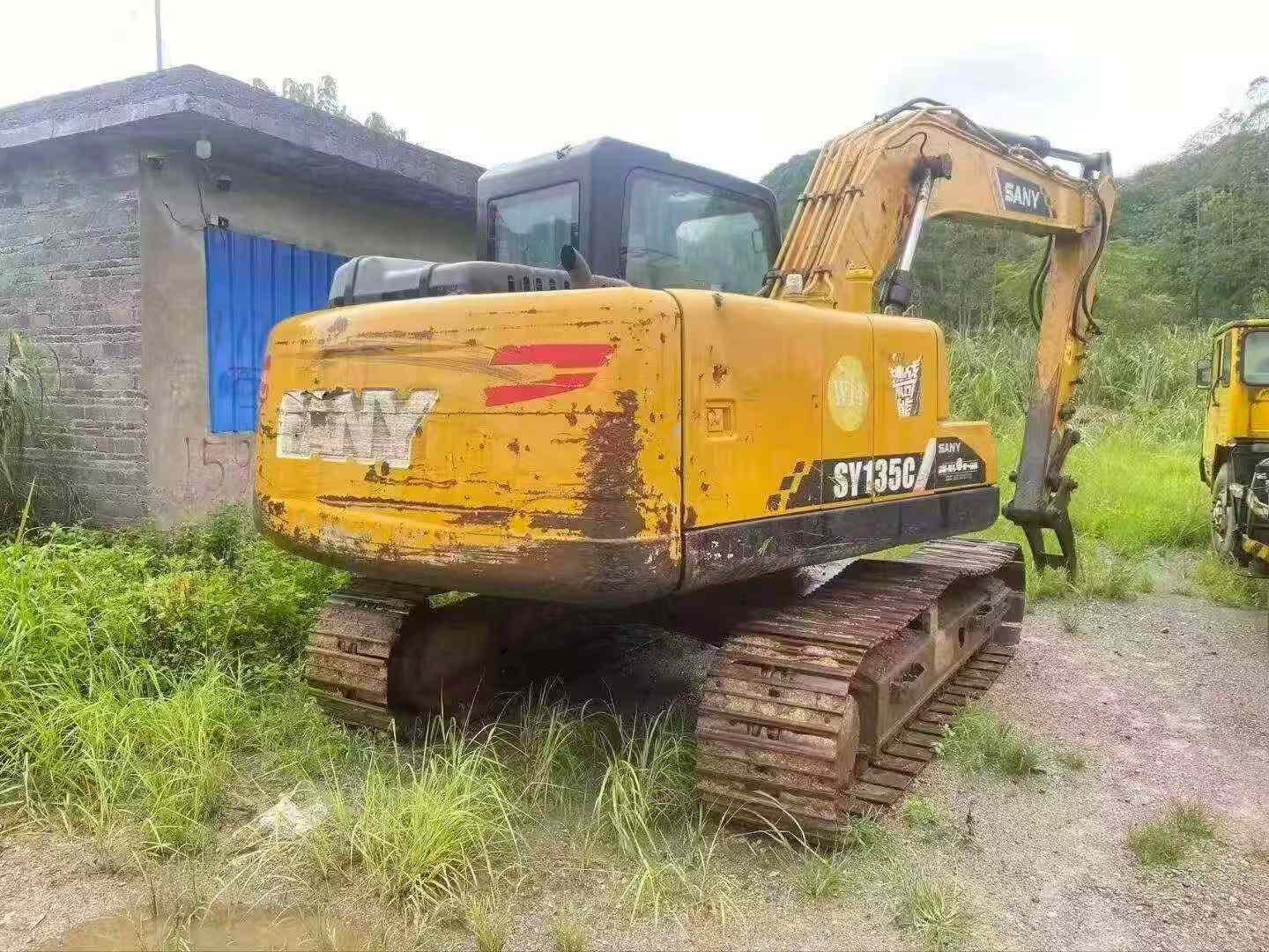 Buy Sany SY135 Used Excavator / 4 Buy Sany SY135 Used Excavator / 4