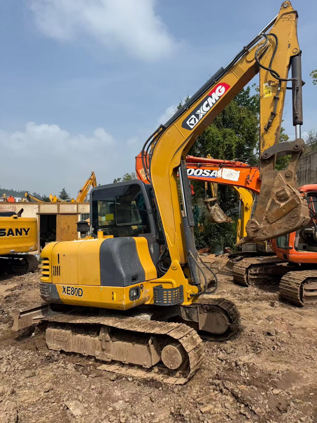 Buy XCMG XE60 Used Excavator / 3