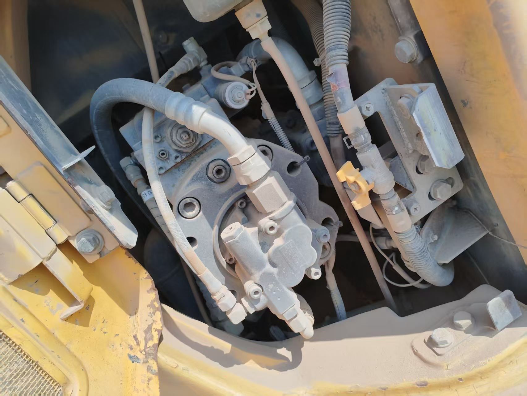 Buy Sumitomo SH135 Used Excavator / 5 Buy Sumitomo SH135 Used Excavator / 5