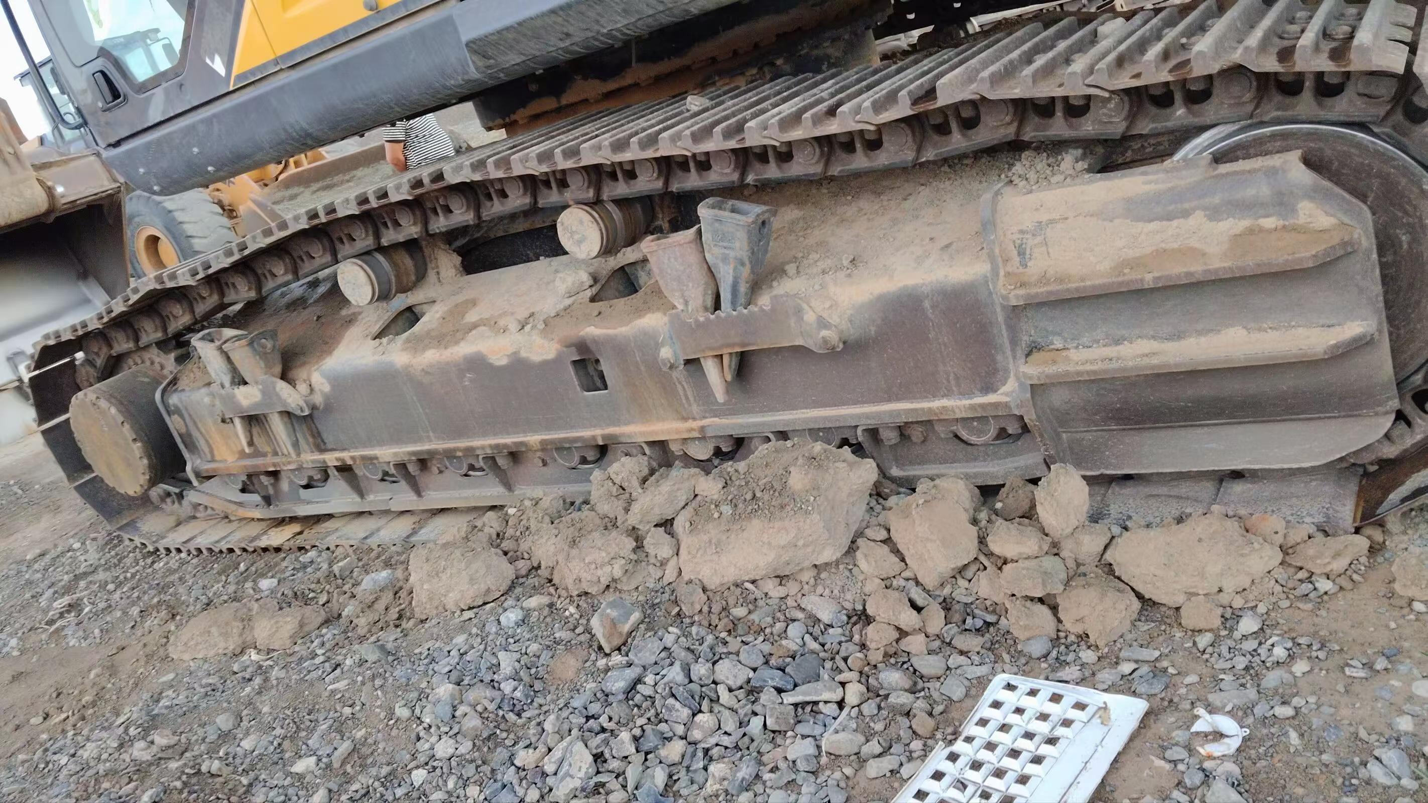 Buy Sumitomo SH380-6 Used Excavator / 4 Buy Sumitomo SH380-6 Used Excavator / 4