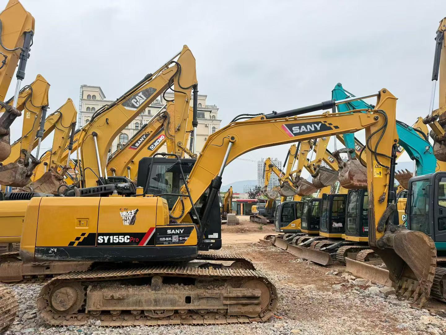 Buy Sany SY135 Used Excavator / 1