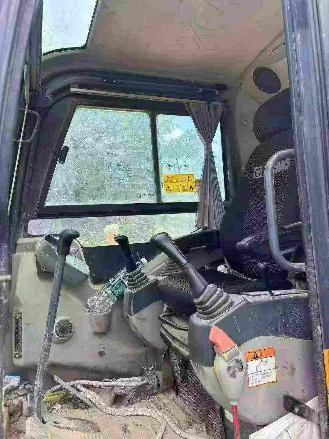 Buy XCMG XE60 Used Excavator / 8 Buy XCMG XE60 Used Excavator / 8