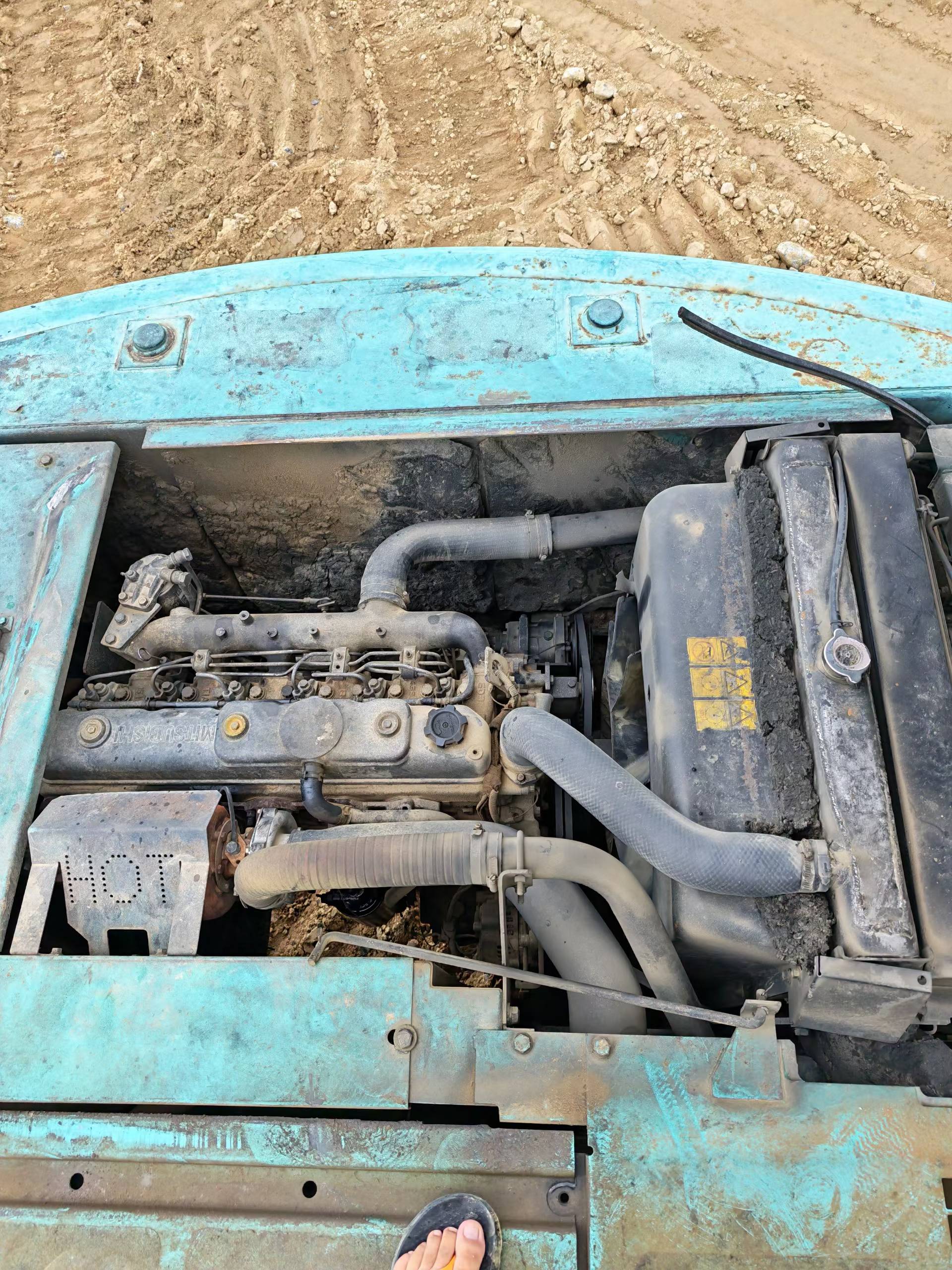 Buy Kobelco SK200-9 Used Excavator / 4 Buy Kobelco SK200-9 Used Excavator / 4