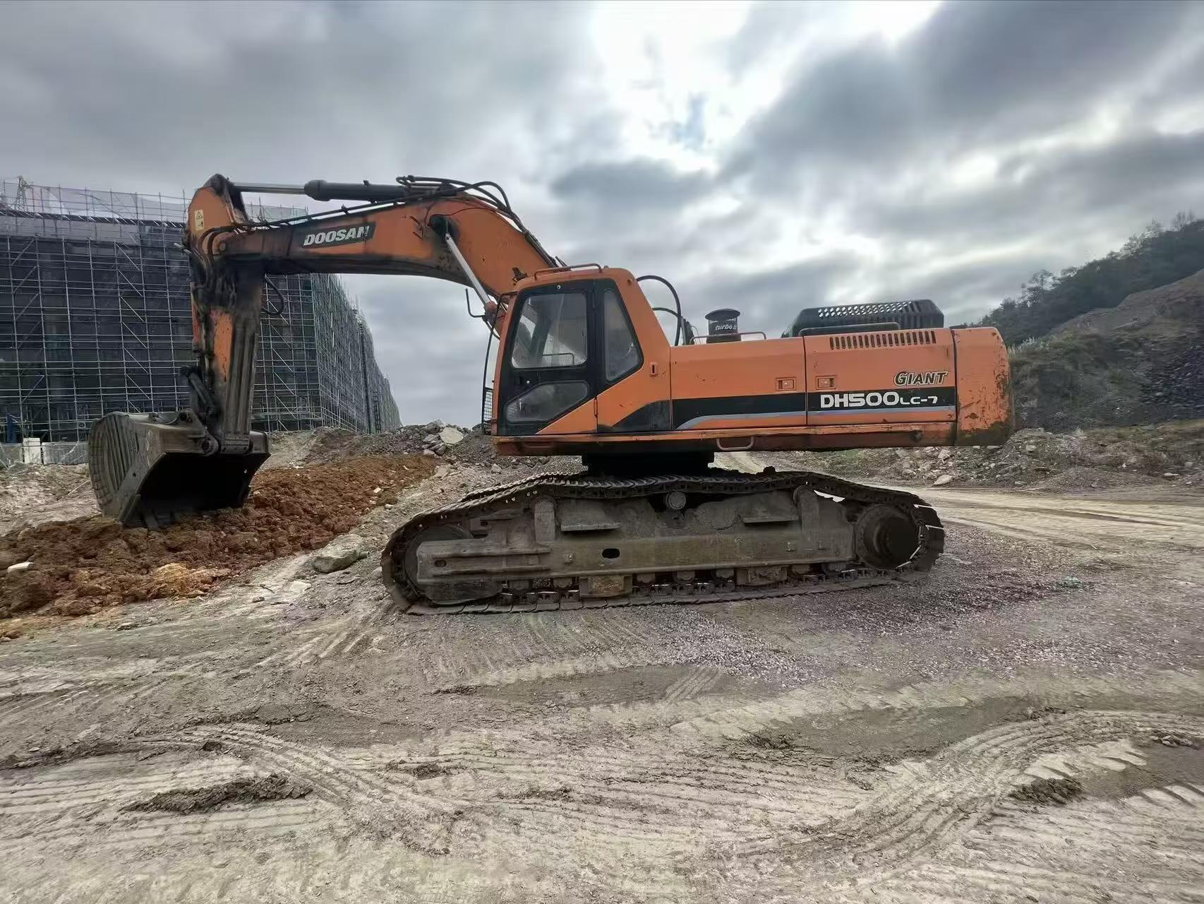 Buy Doosan DH500 Used Excavator / 2 Buy Doosan DH500 Used Excavator / 2