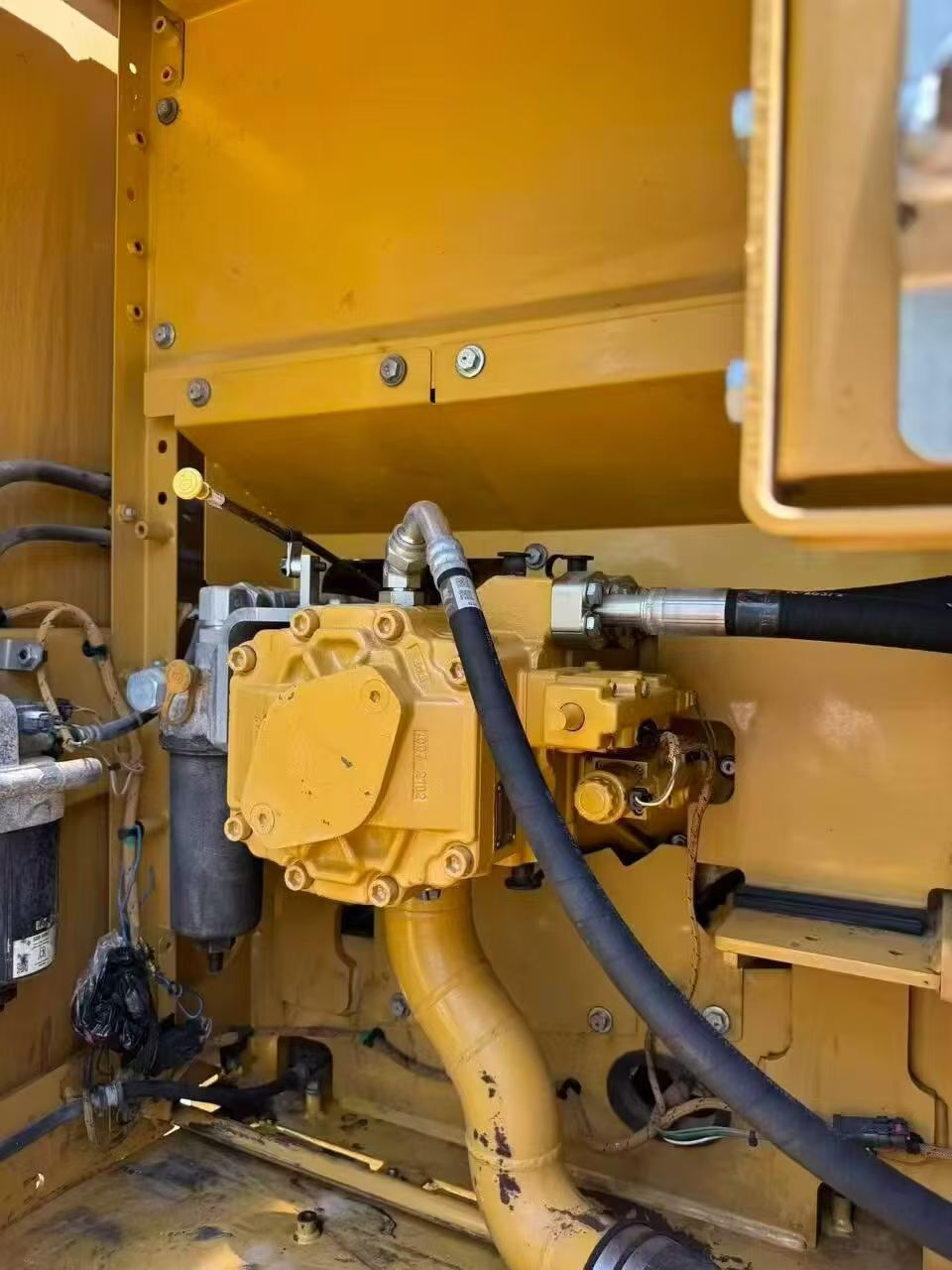 Buy Caterpillar 320GC Used Excavator / 1