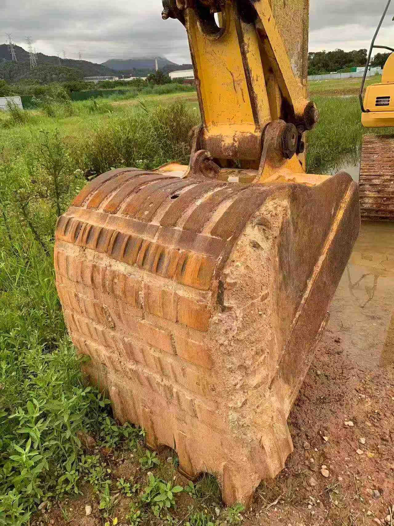 Buy Komatsu PC200-8N1 Used Excavator / 6 Buy Komatsu PC200-8N1 Used Excavator / 6
