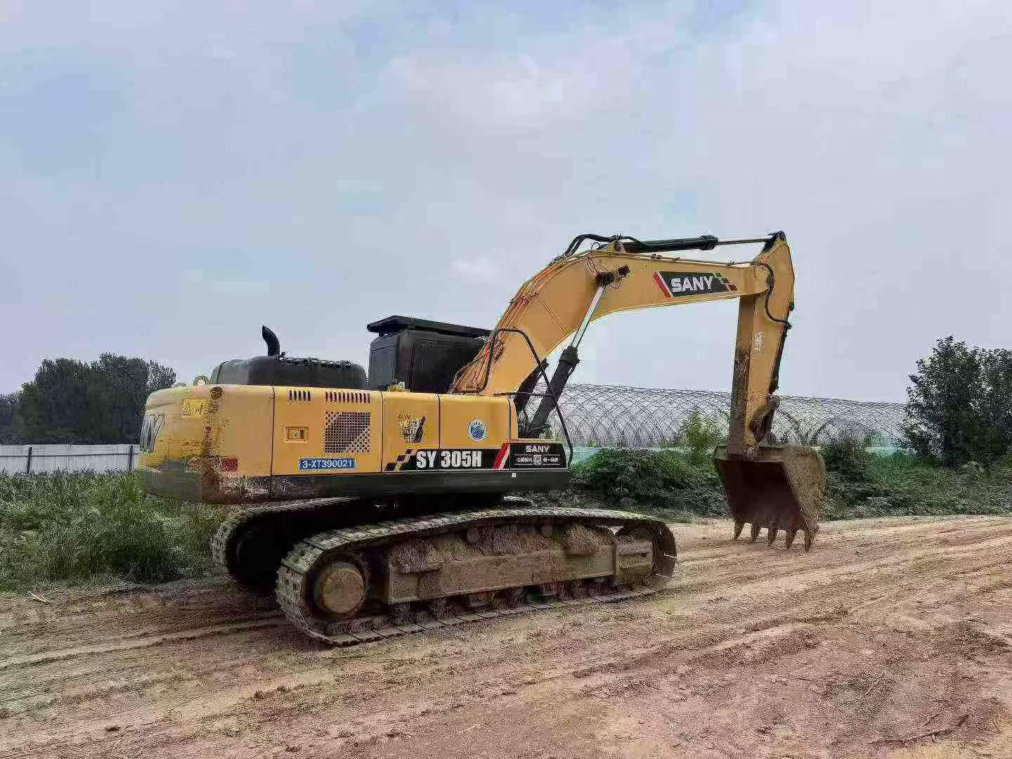 Buy Sany SY305C Used Excavator / 2 Buy Sany SY305C Used Excavator / 2