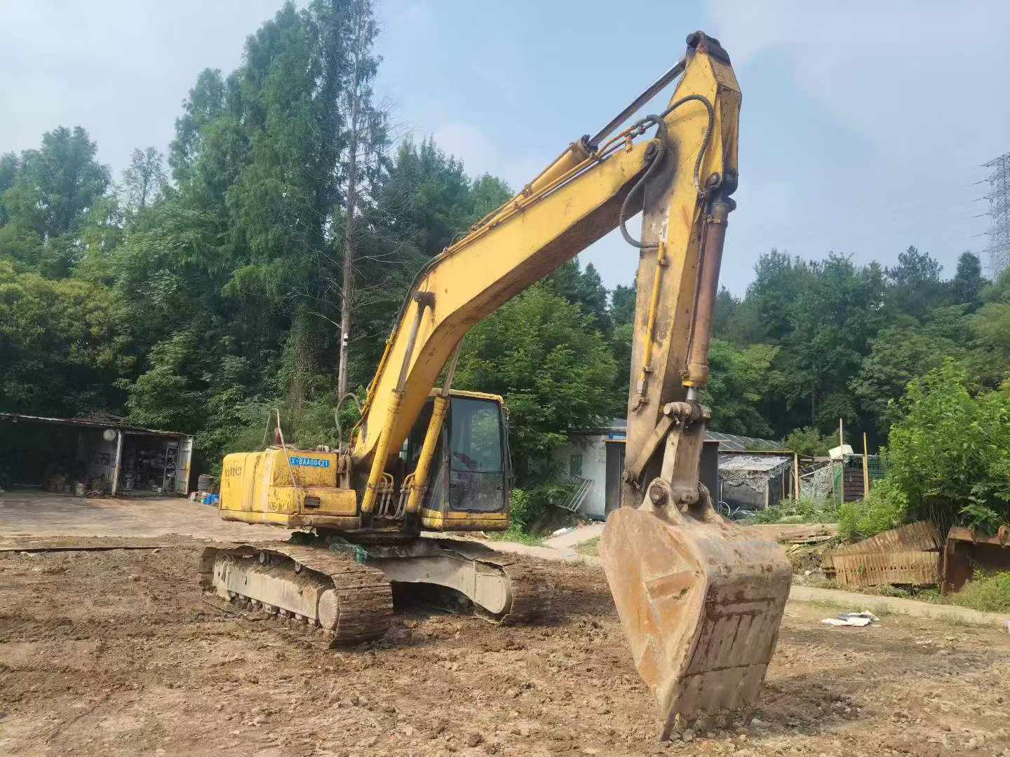 Buy Komatsu PC200 Used Excavator / 1