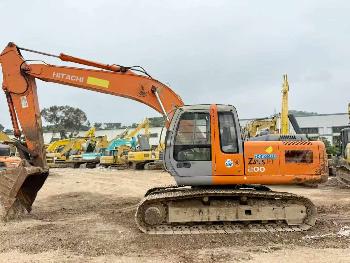 Buy Hitachi ZX200-6 Used Excavator / 2 Buy Hitachi ZX200-6 Used Excavator / 2
