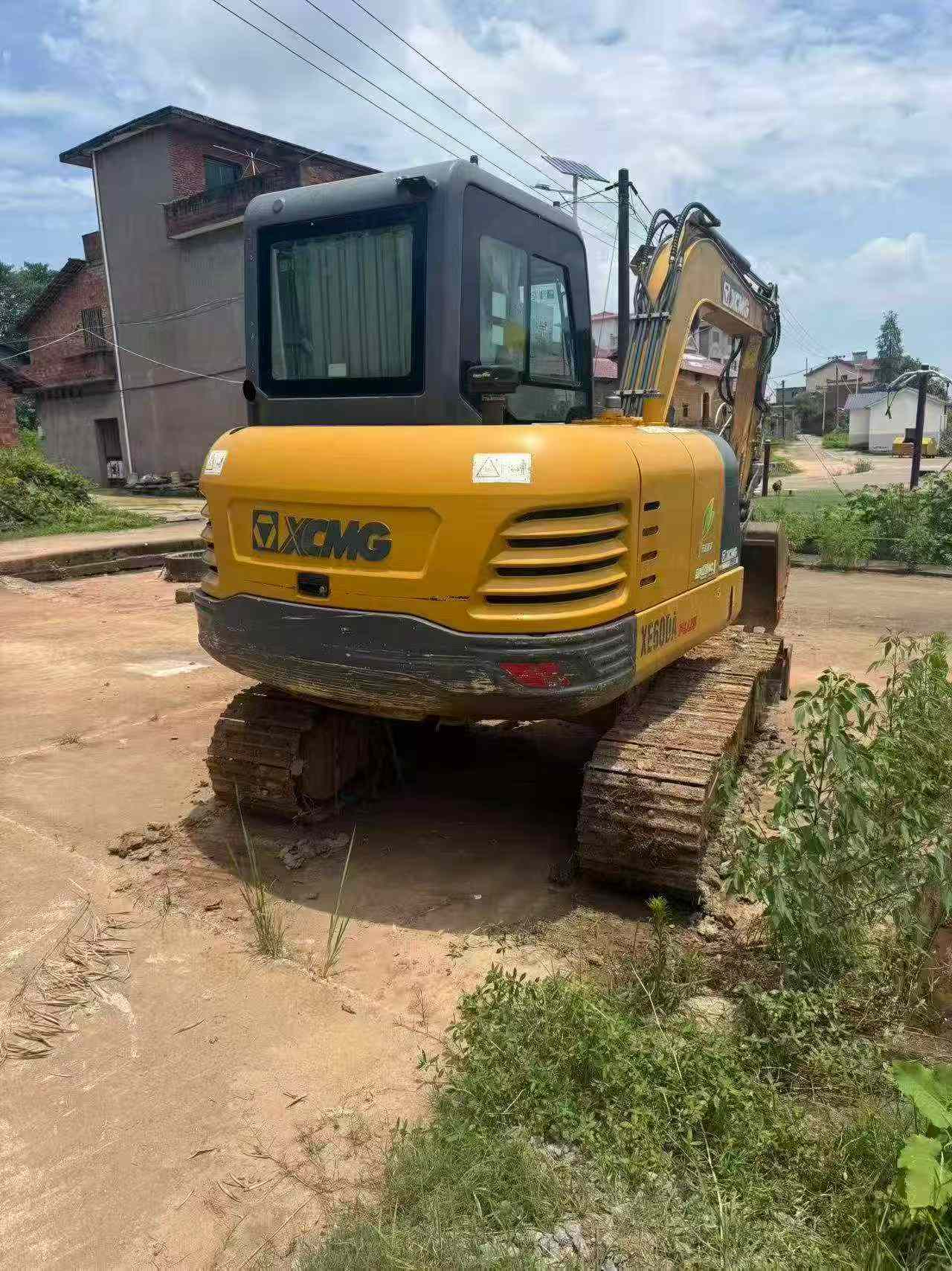 Buy XCMG XE60 Used Excavator / 1