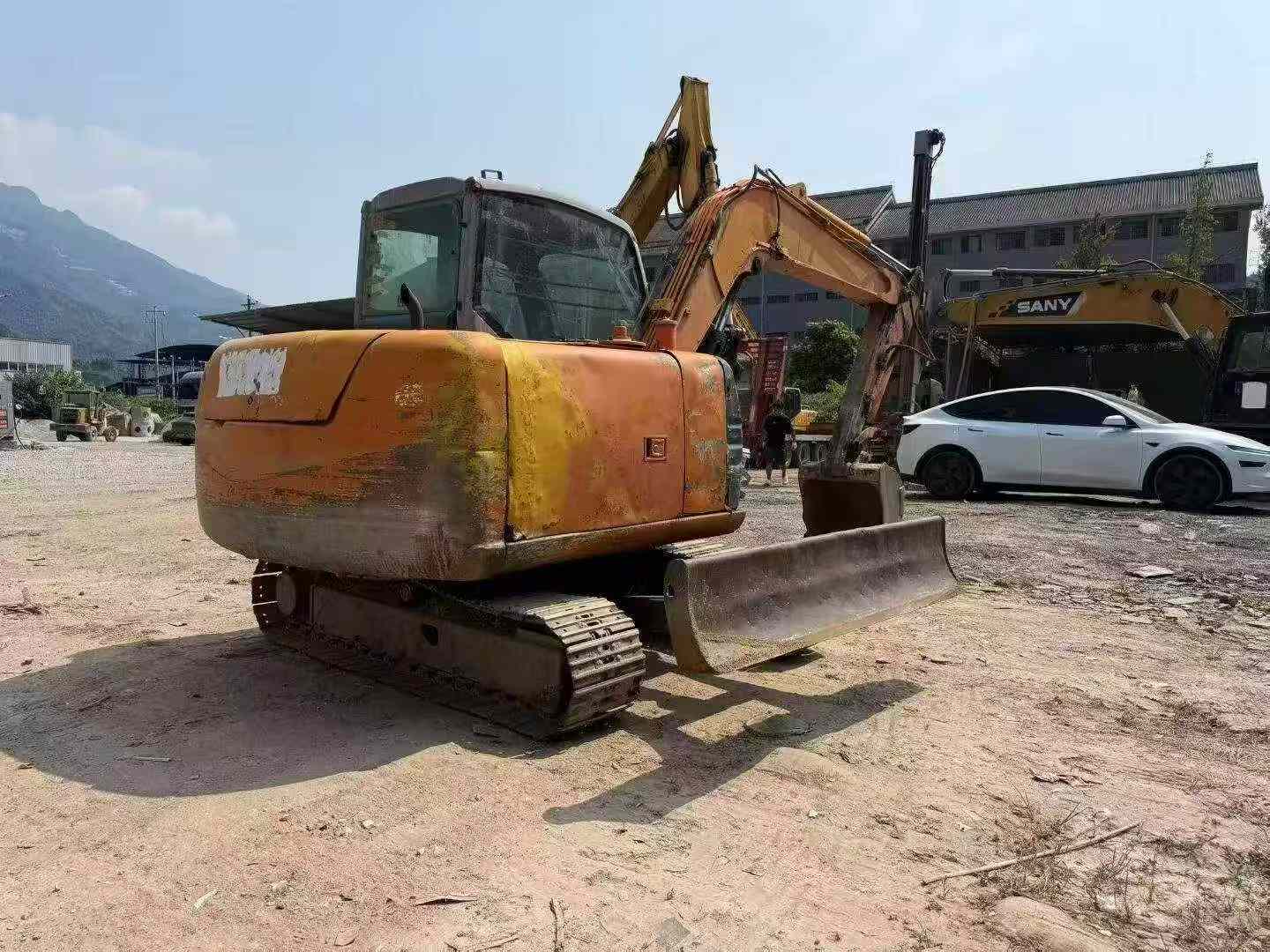 Buy Hitachi ZX60 Used Excavator / 1