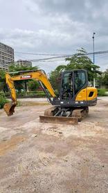 Buy XCMG XE55D Used Excavator / 3 Buy XCMG XE55D Used Excavator / 3