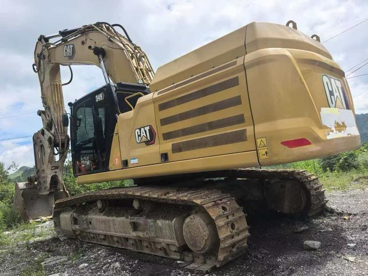Buy Caterpillar 349E Used Excavator / 1