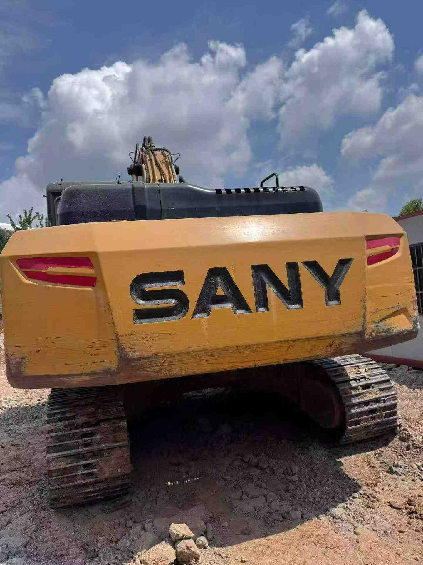 Buy Sany SY245H Used Excavator / 8 Buy Sany SY245H Used Excavator / 8