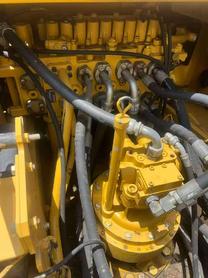Buy Caterpillar 323 Used Excavator / 8 Buy Caterpillar 323 Used Excavator / 8