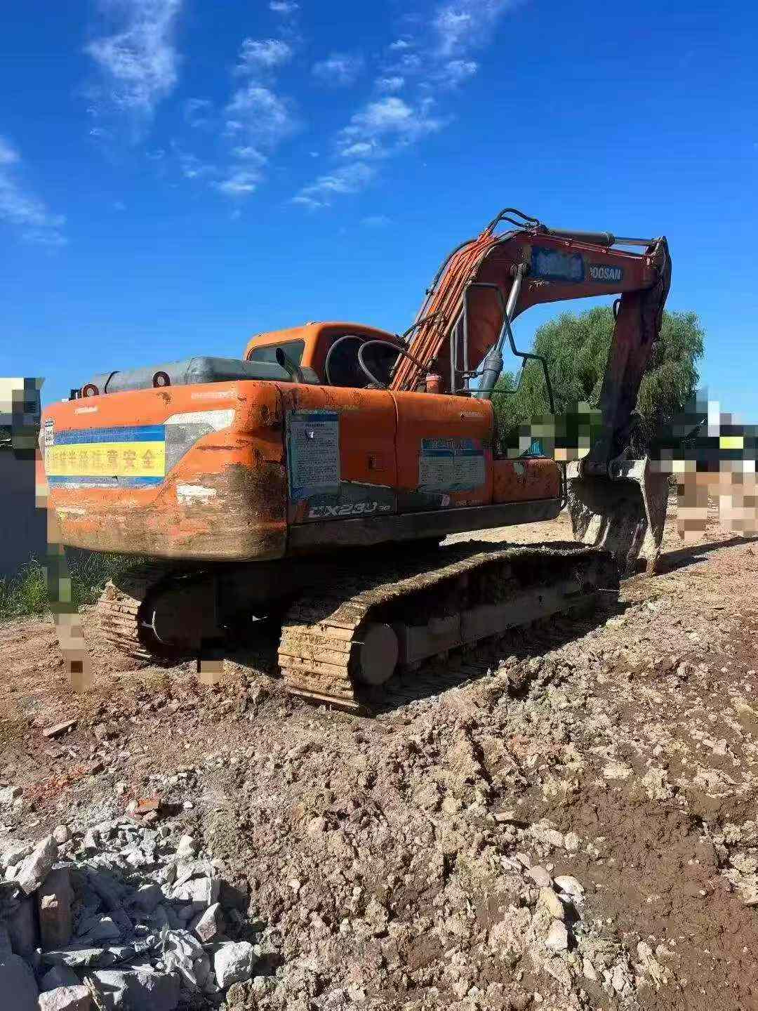 Buy Doosan DH215-9 Used Excavator / 1