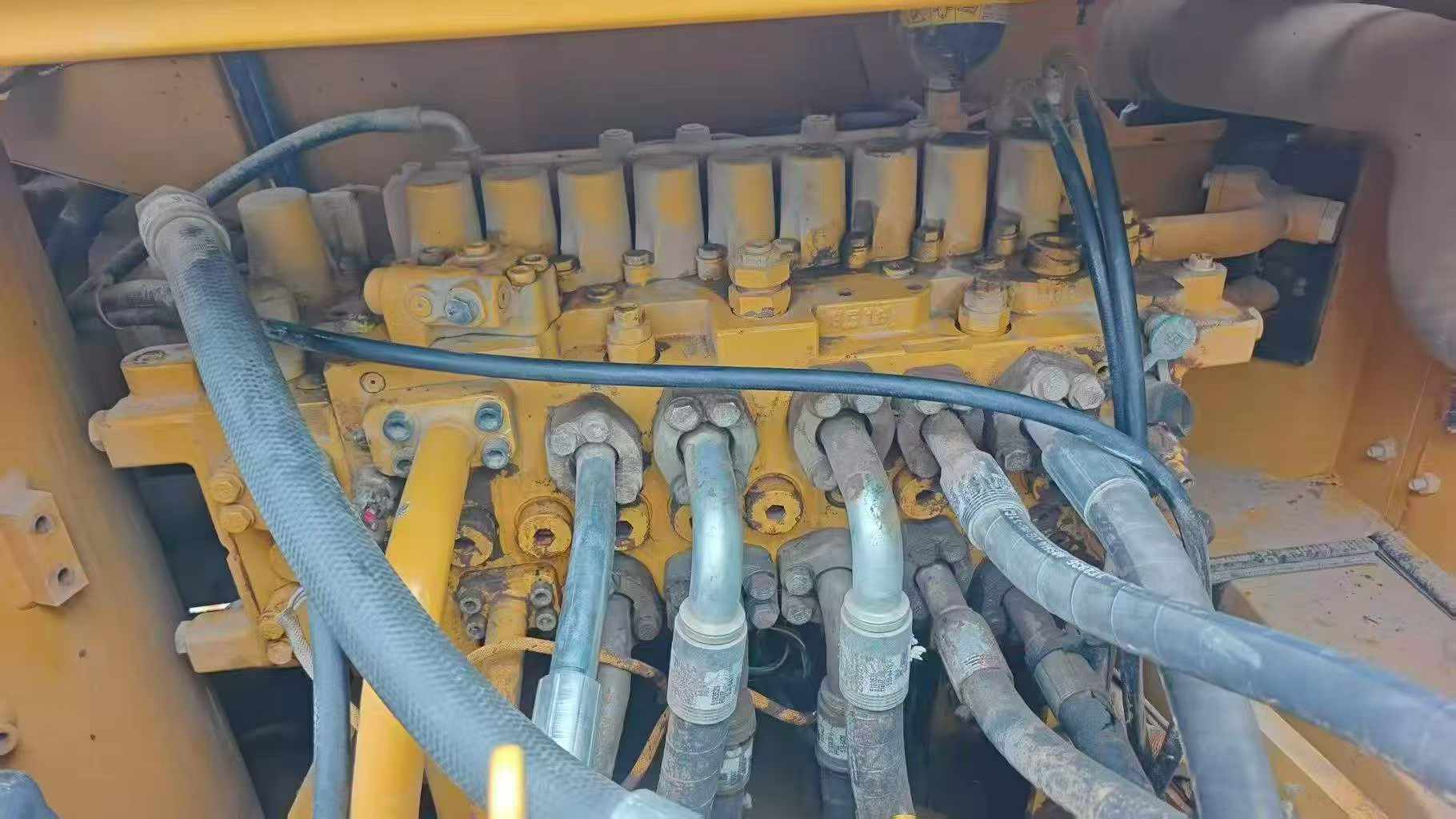 Buy Caterpillar 320A Used Excavator / 5 Buy Caterpillar 320A Used Excavator / 5