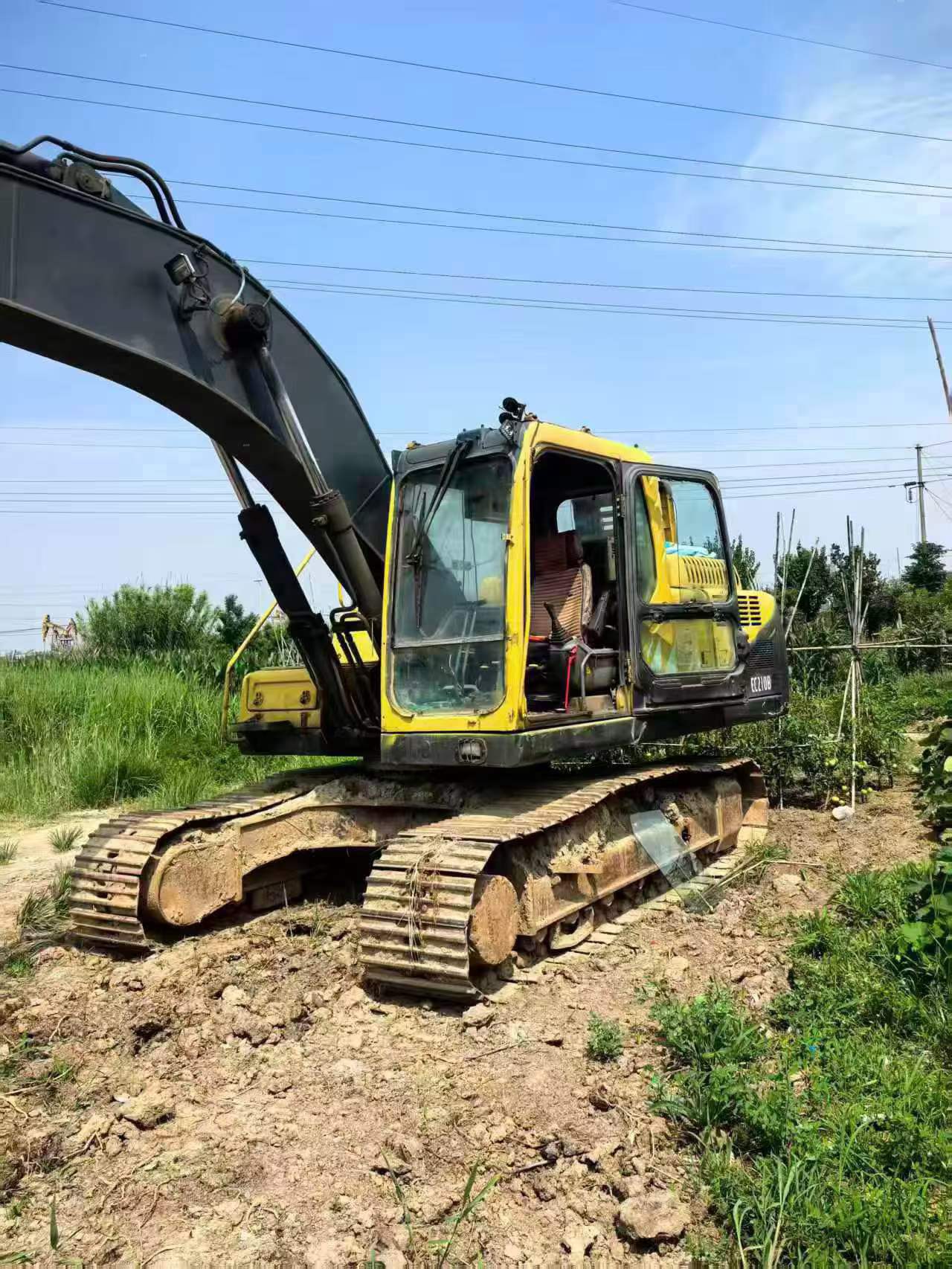 Buy Volvo EC210B Used Excavator / 9 Buy Volvo EC210B Used Excavator / 9