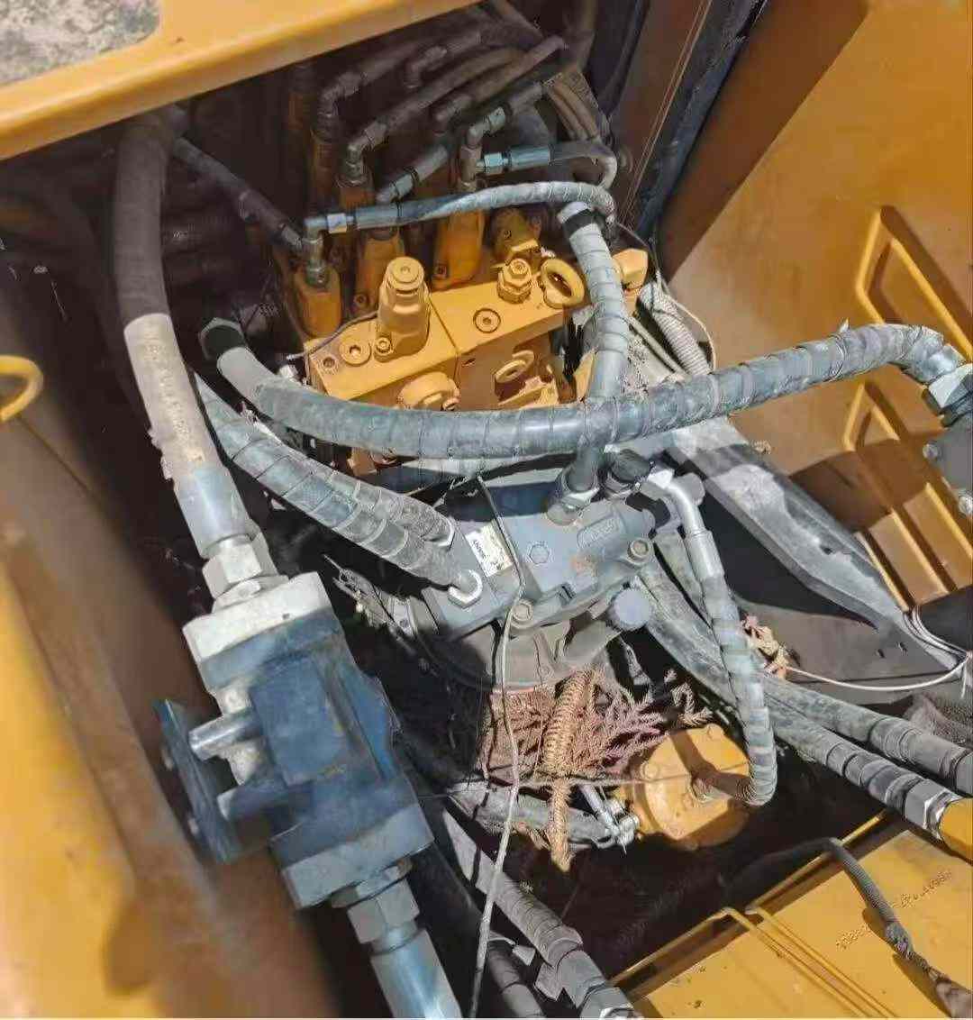 Buy Sany SY155C Used Excavator / 5 Buy Sany SY155C Used Excavator / 5