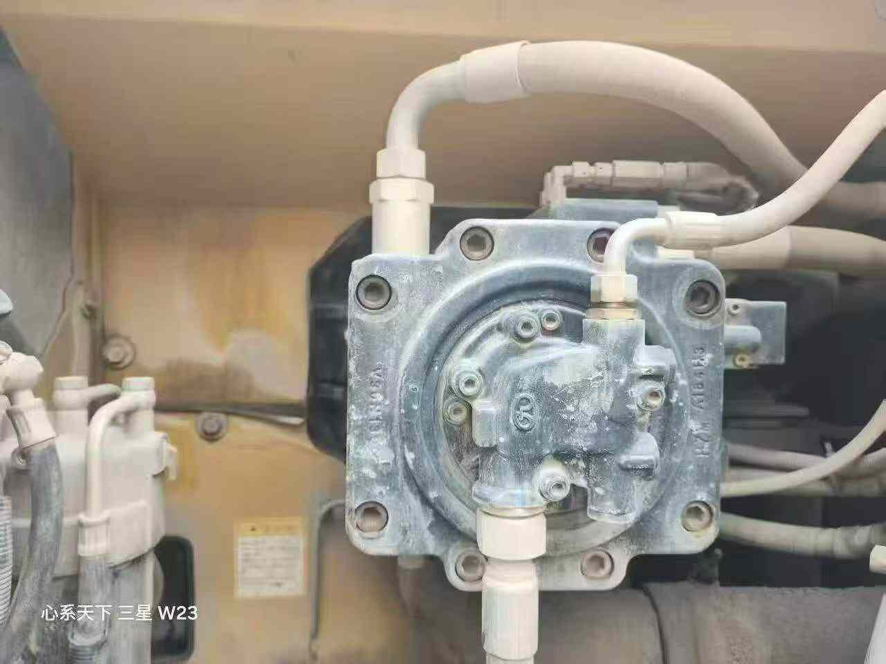 Buy Sany SY205C Used Excavator / 3 Buy Sany SY205C Used Excavator / 3