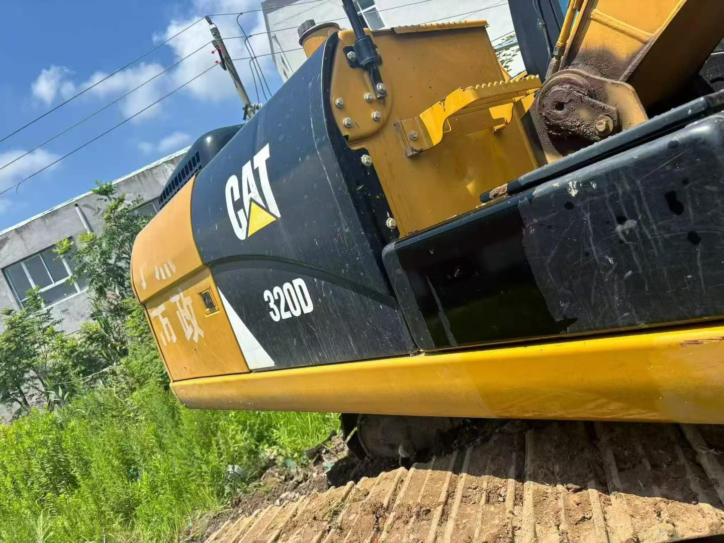 Buy Caterpillar 320A Used Excavator / 3