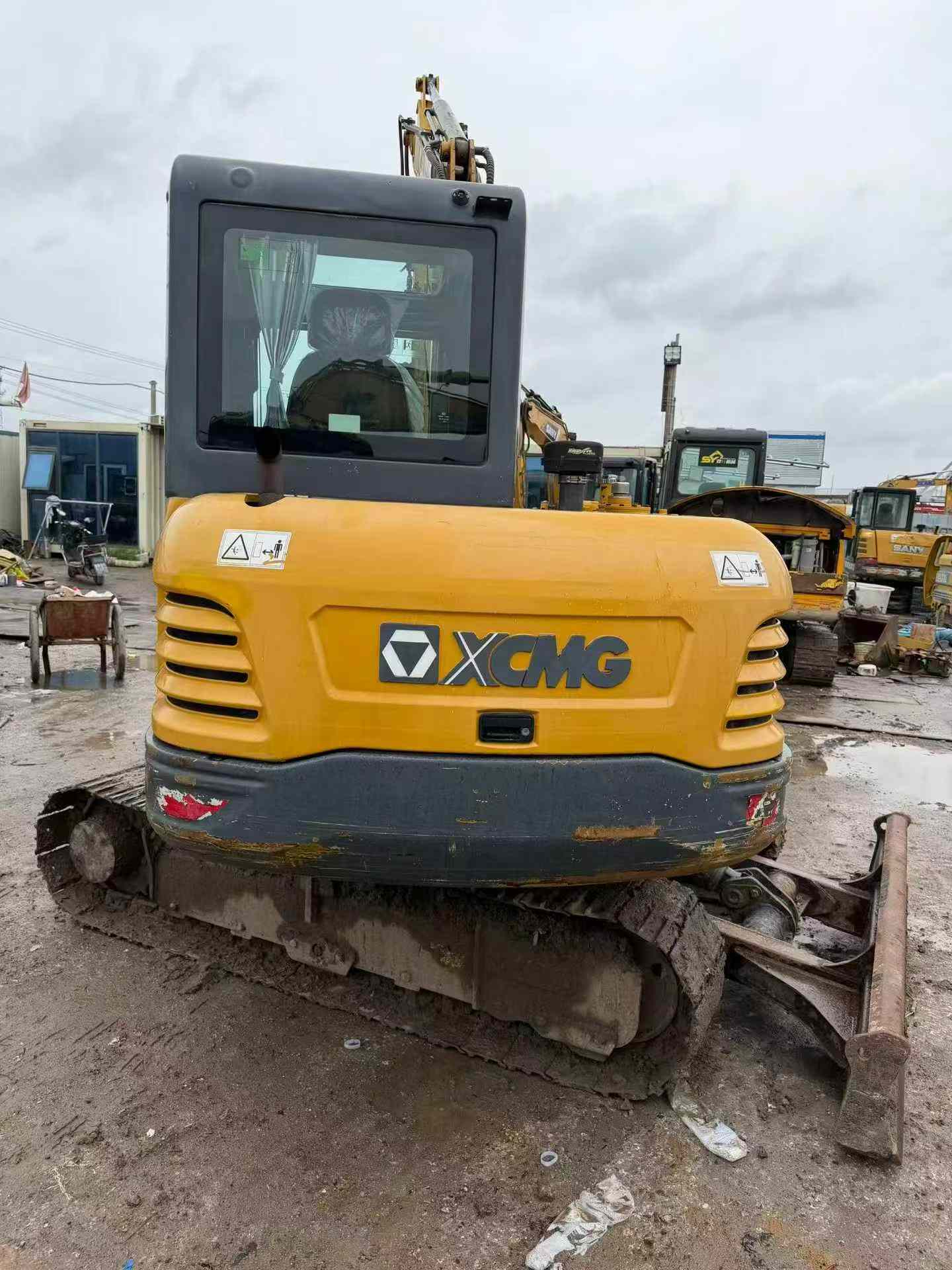 Buy XCMG XE60 Used Excavator / 5 Buy XCMG XE60 Used Excavator / 5