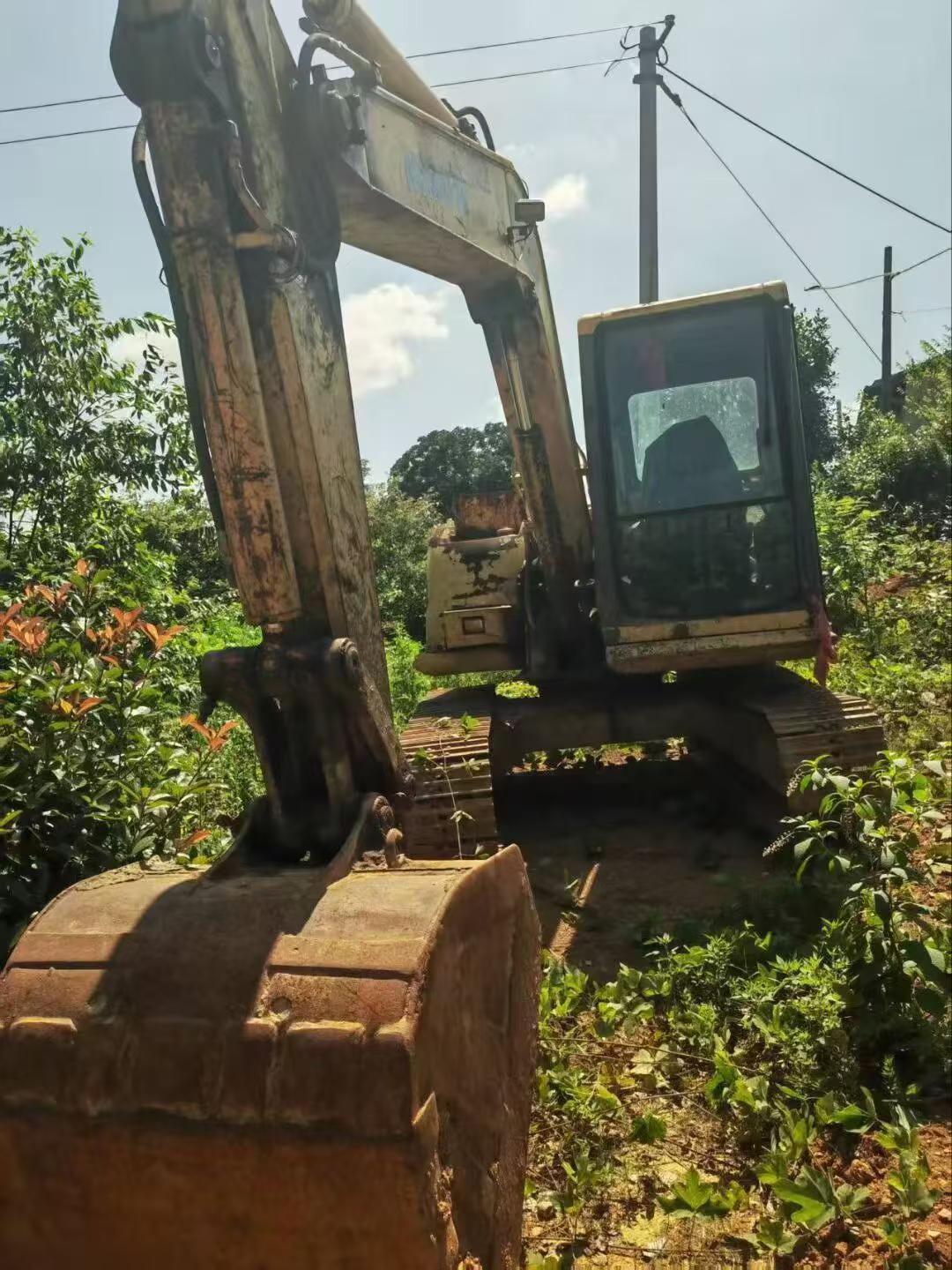 Buy Komatsu PC60-7 Used Excavator / 1