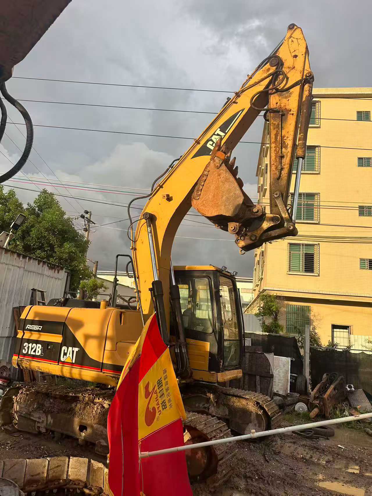 Buy Caterpillar 312B Used Excavator / 1