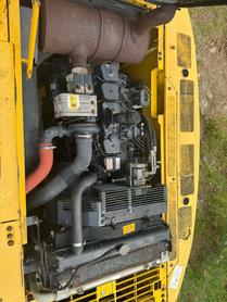 Buy Komatsu PC200-7 Used Excavator / 9 Buy Komatsu PC200-7 Used Excavator / 9