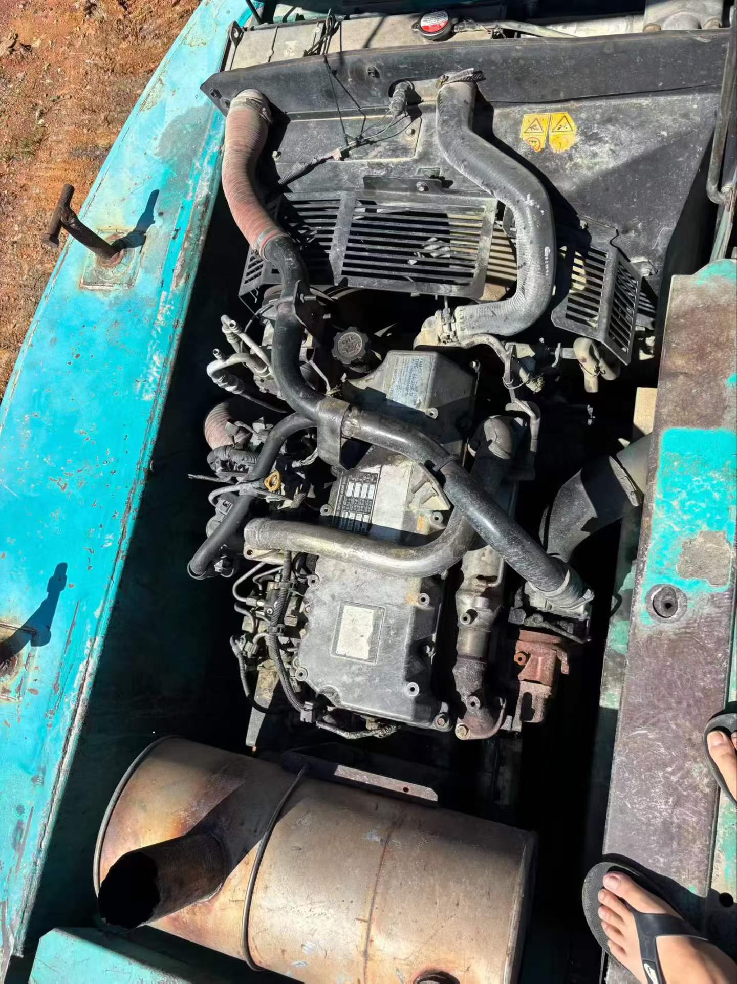 Buy Kobelco SK210 Used Excavator / 2
