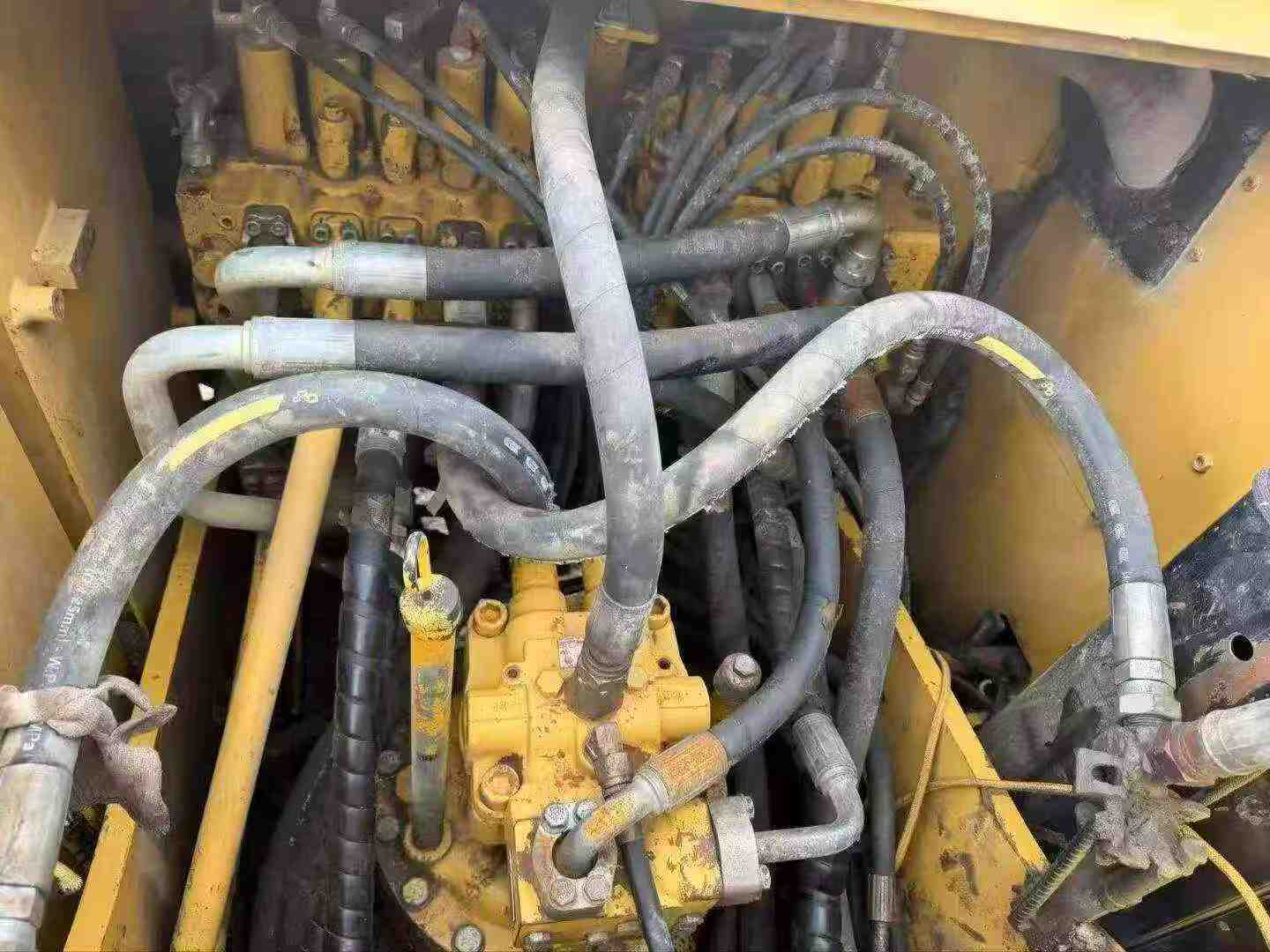 Buy Caterpillar 320D Used Excavator / 7 Buy Caterpillar 320D Used Excavator / 7