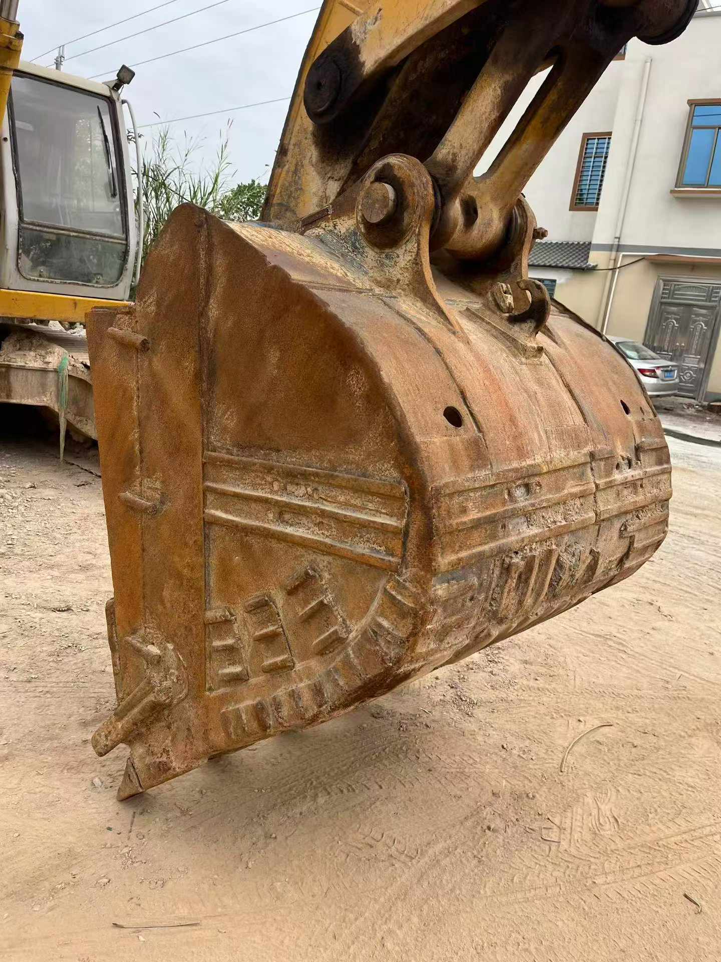 Buy Kato HD1430-7 Used Excavator / 3