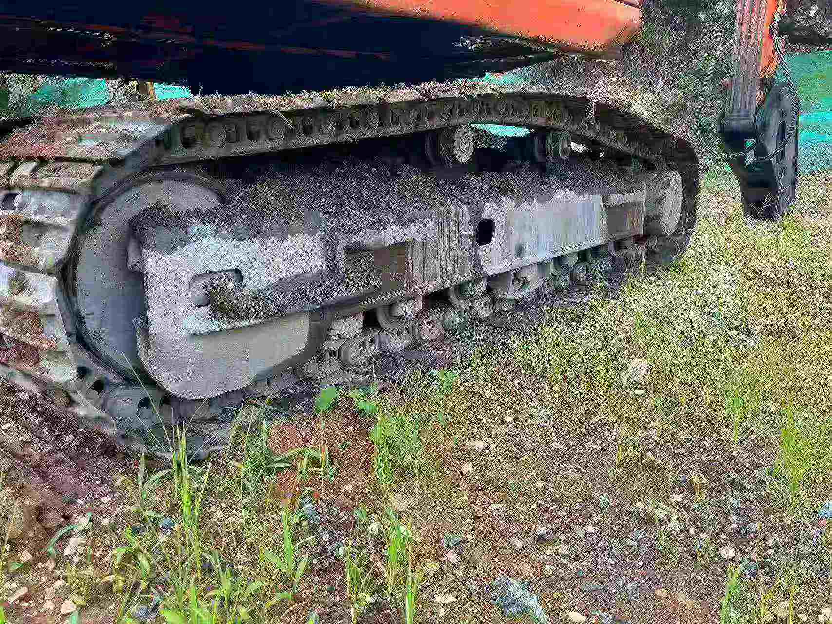 Buy Doosan DH215-7 Used Excavator / 9 Buy Doosan DH215-7 Used Excavator / 9