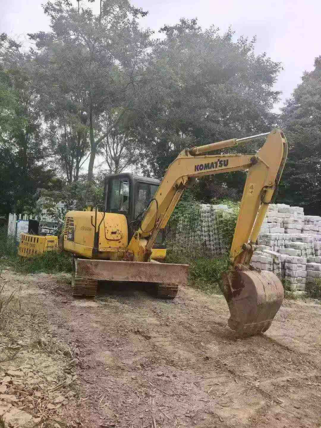 Buy Komatsu PC56-7 Used Excavator / 7 Buy Komatsu PC56-7 Used Excavator / 7