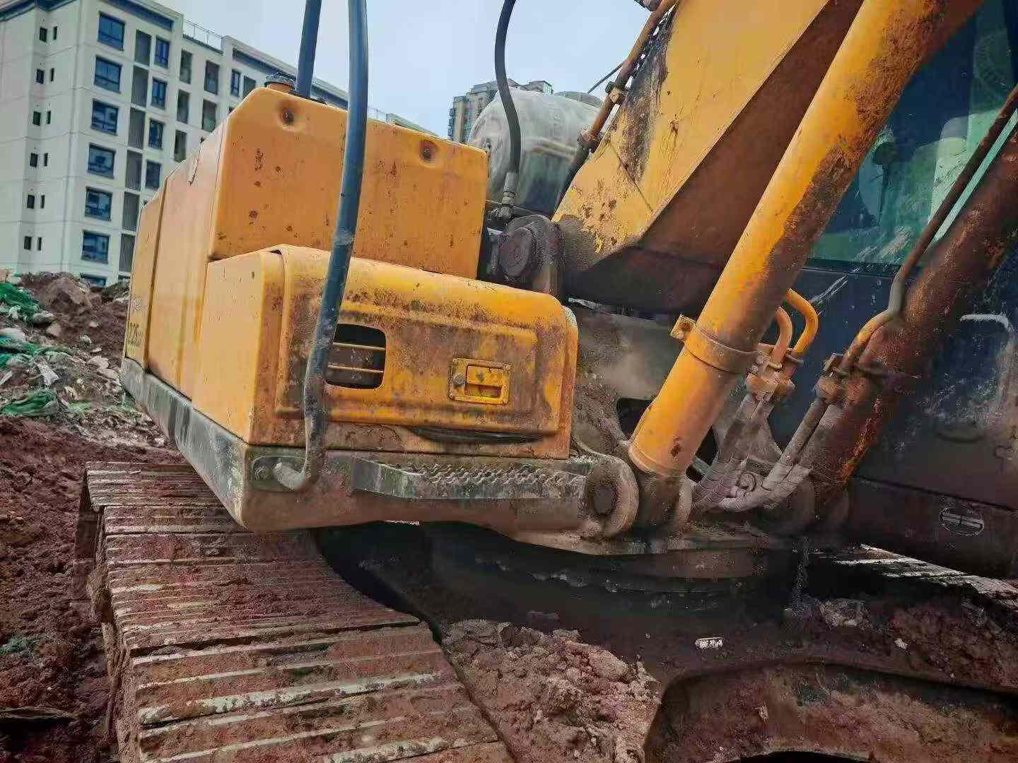 Buy Hyundai R225-7 Used Excavator / 1