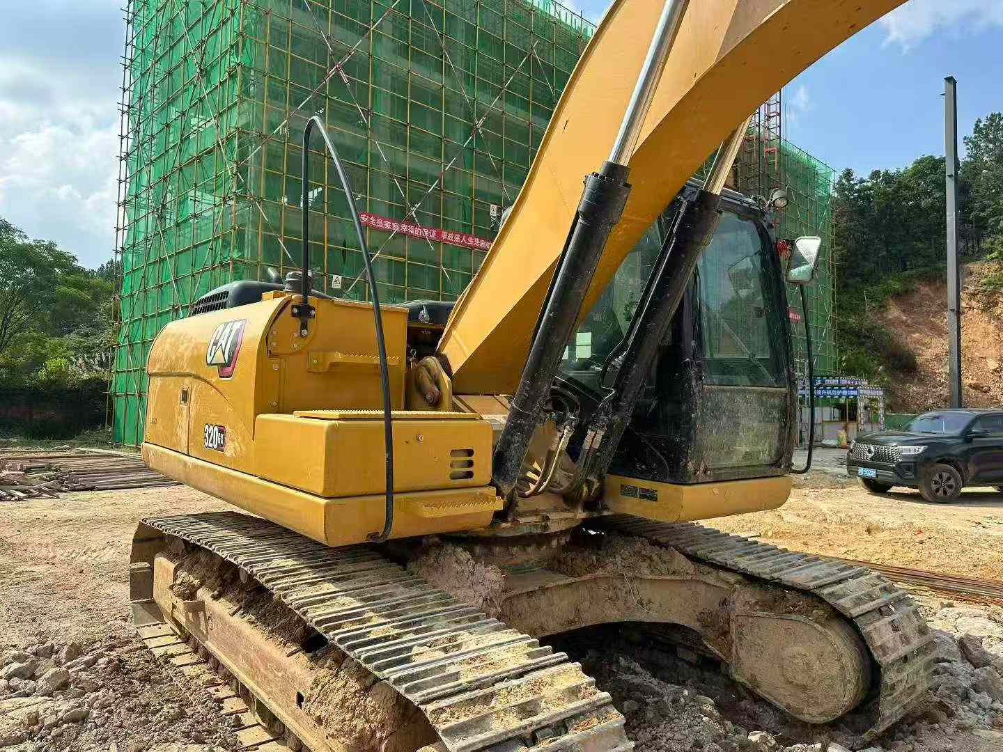 Buy Caterpillar 320A Used Excavator / 1