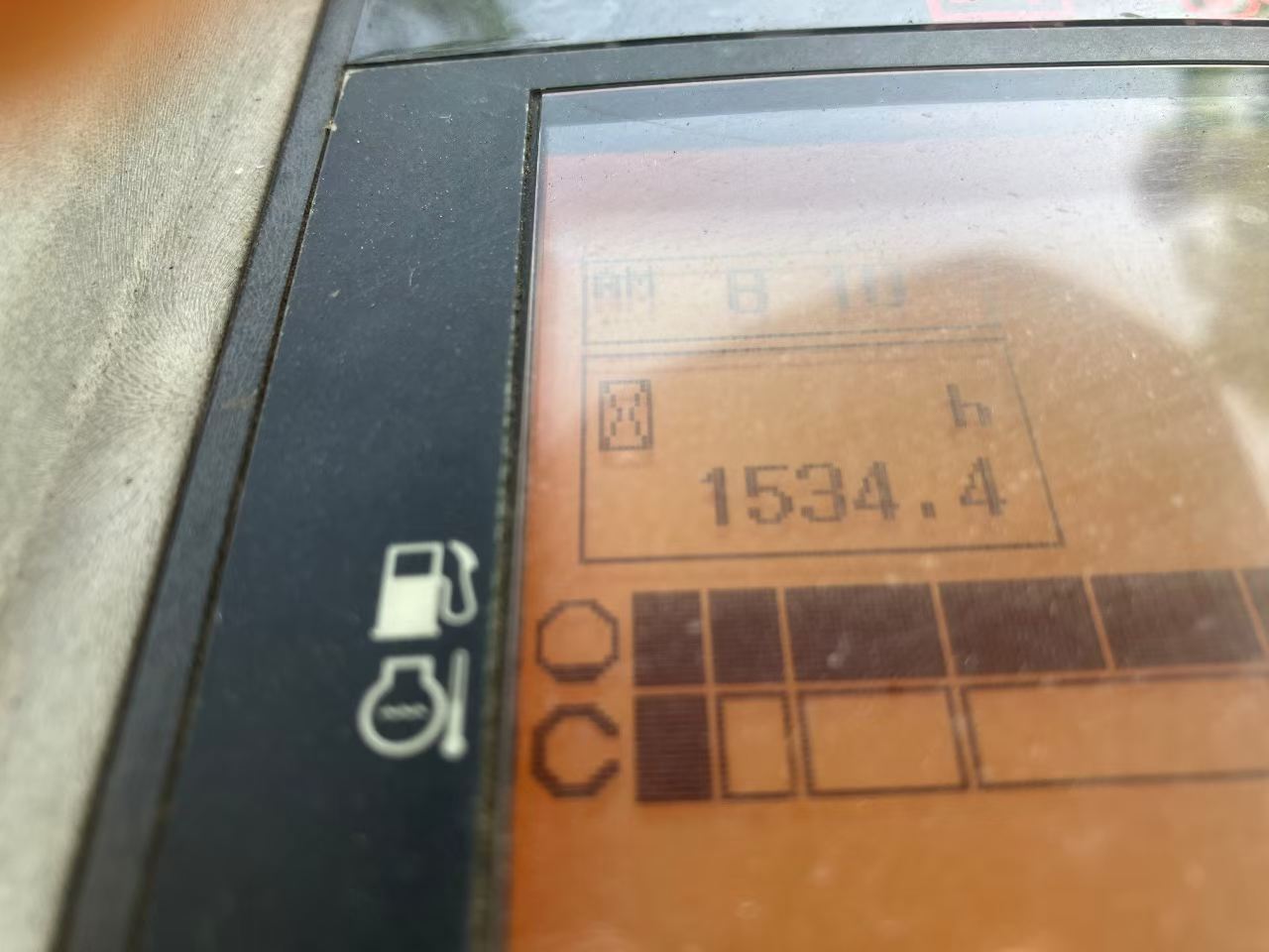 Buy Yanmar Vio30-1 Used Excavator / 6