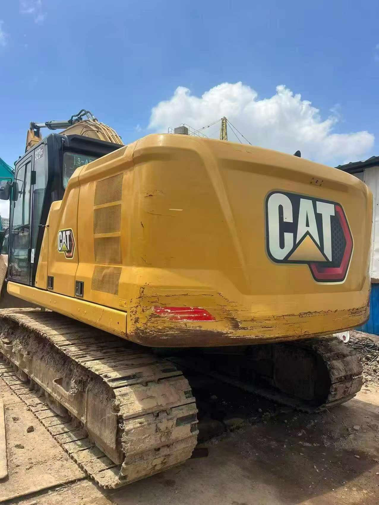 Buy Caterpillar 323 Used Excavator / 9 Buy Caterpillar 323 Used Excavator / 9