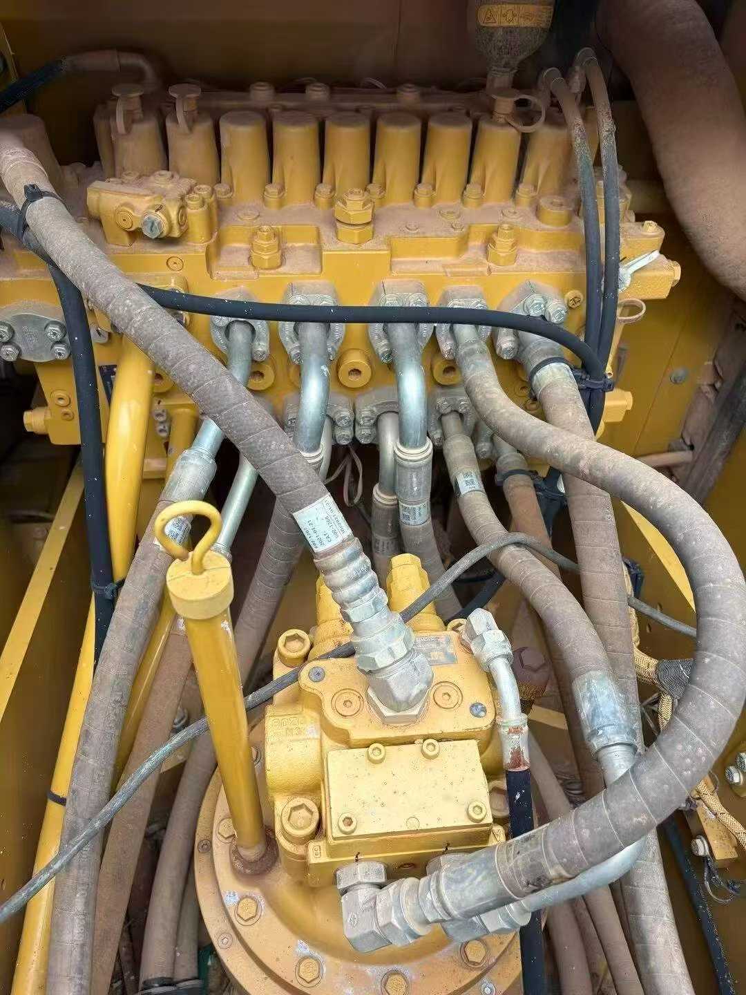 Buy Caterpillar 320A Used Excavator / 4 Buy Caterpillar 320A Used Excavator / 4