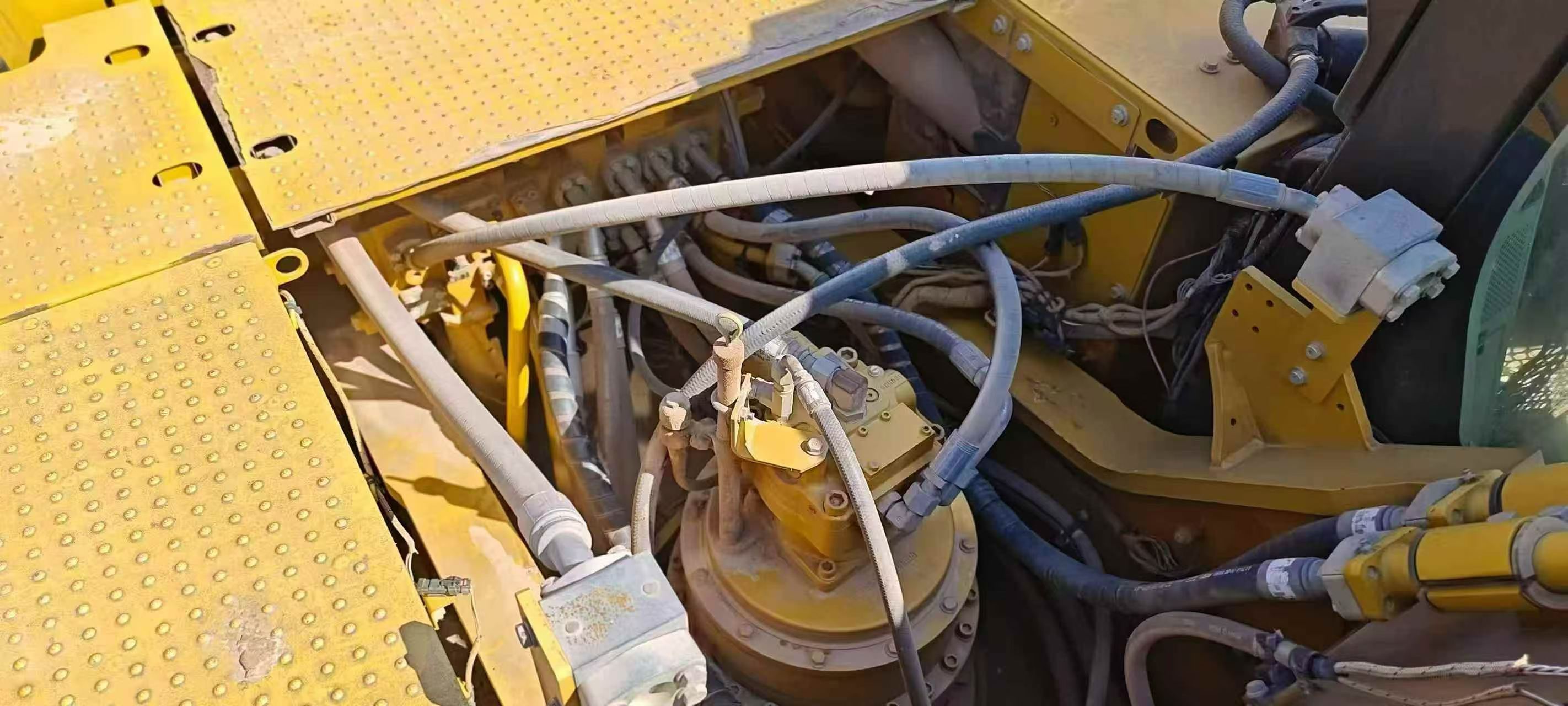 Buy Caterpillar 336E Used Excavator / 3 Buy Caterpillar 336E Used Excavator / 3