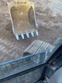 Buy Hitachi EX200 Used Excavator / 3 Buy Hitachi EX200 Used Excavator / 3