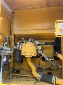 Buy Caterpillar 323 Used Excavator / 5 Buy Caterpillar 323 Used Excavator / 5