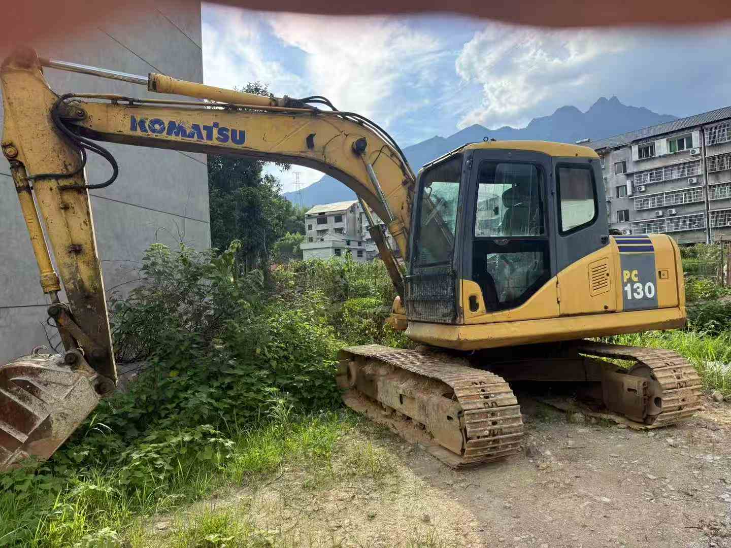 Buy Komatsu PC110-7 Used Excavator / 4 Buy Komatsu PC110-7 Used Excavator / 4