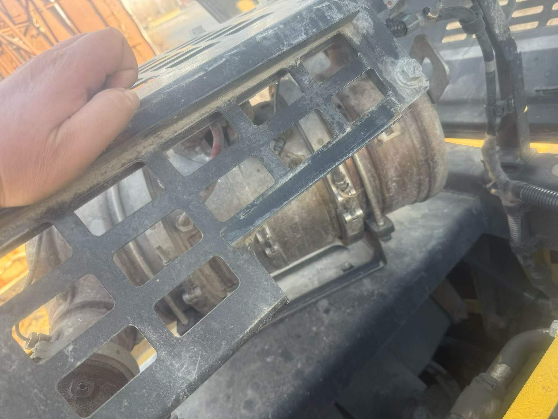 Buy Komatsu PC200 Used Excavator / 9 Buy Komatsu PC200 Used Excavator / 9