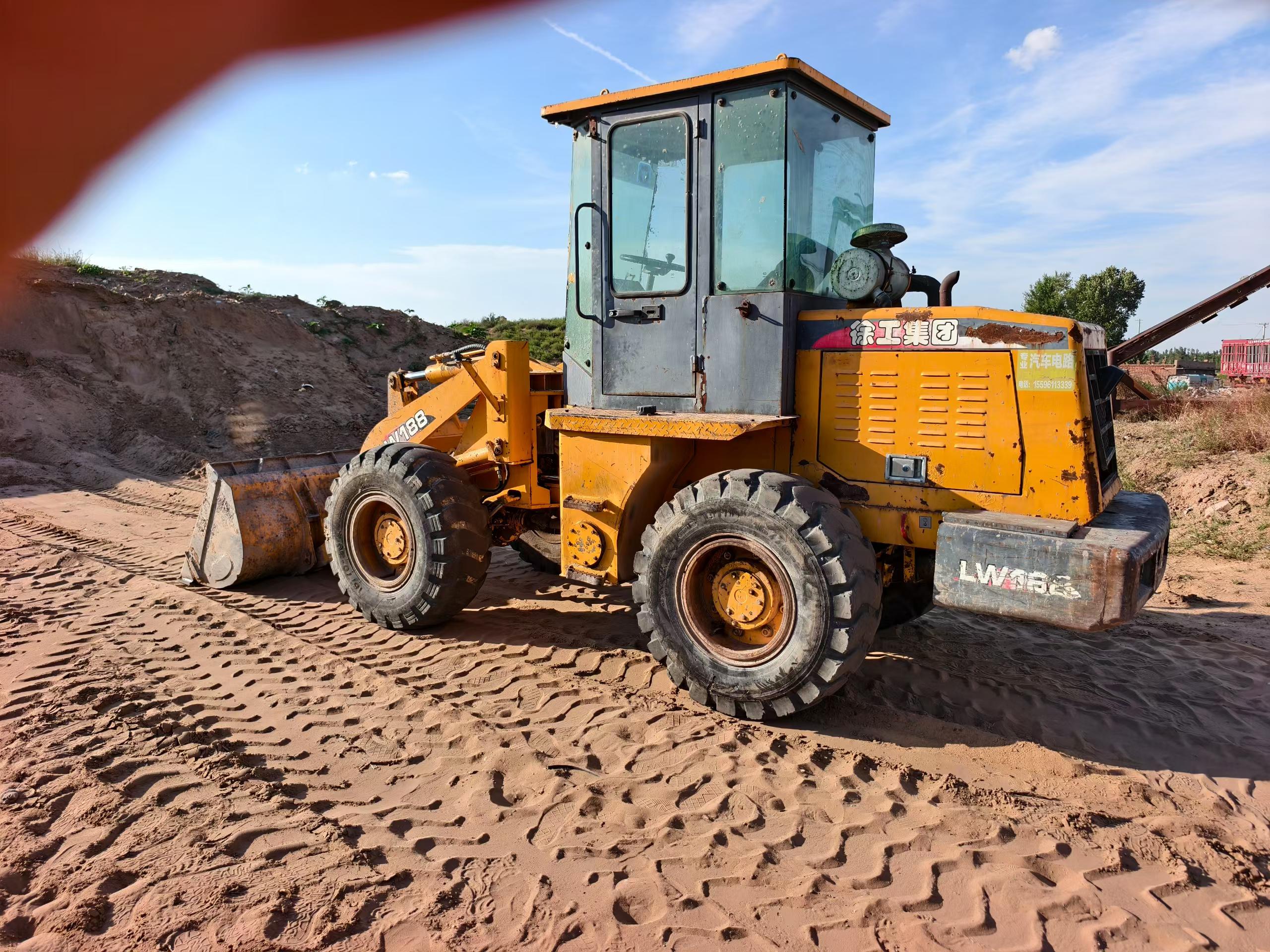 Buy XCMG ZL20E(D) Used Loader / 4 Buy XCMG ZL20E(D) Used Loader / 4