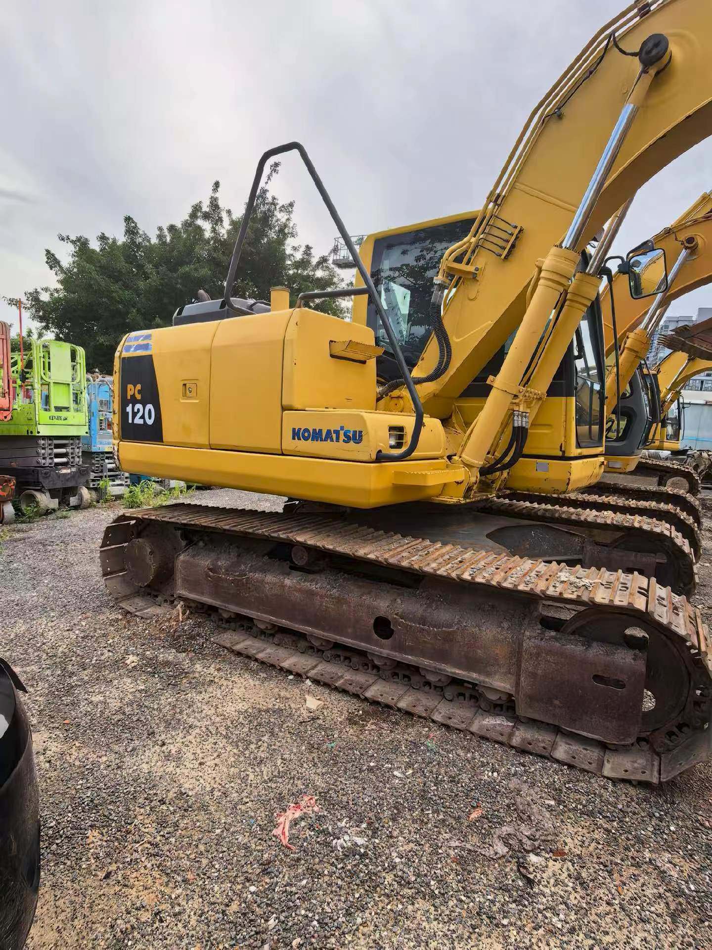 Buy Komatsu PC120-8 Used Excavator / 2 Buy Komatsu PC120-8 Used Excavator / 2